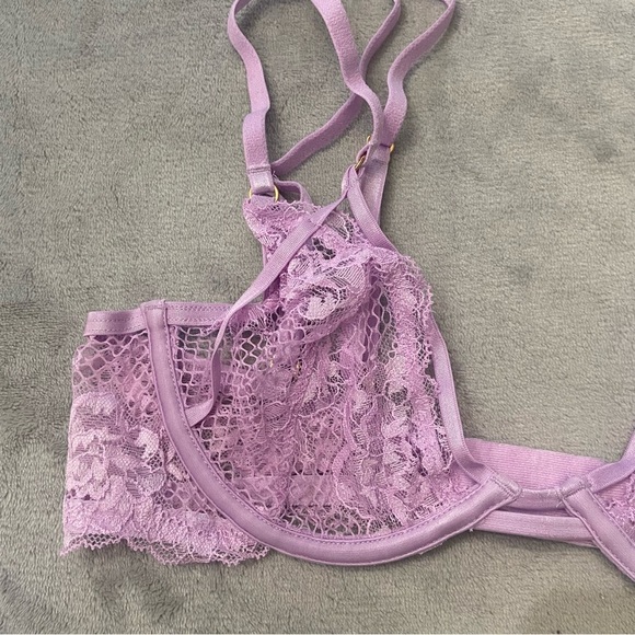 New! Victoria’s Secret Lilac Fishnet Lace Unlined Low Cut Demi Bra 10344 - Picture 5 of 10